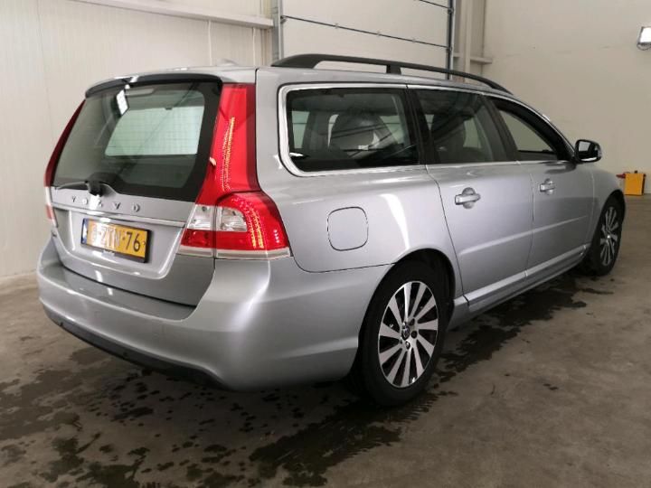 Photo 2 VIN: YV1BW8481F1335154 - VOLVO V70 