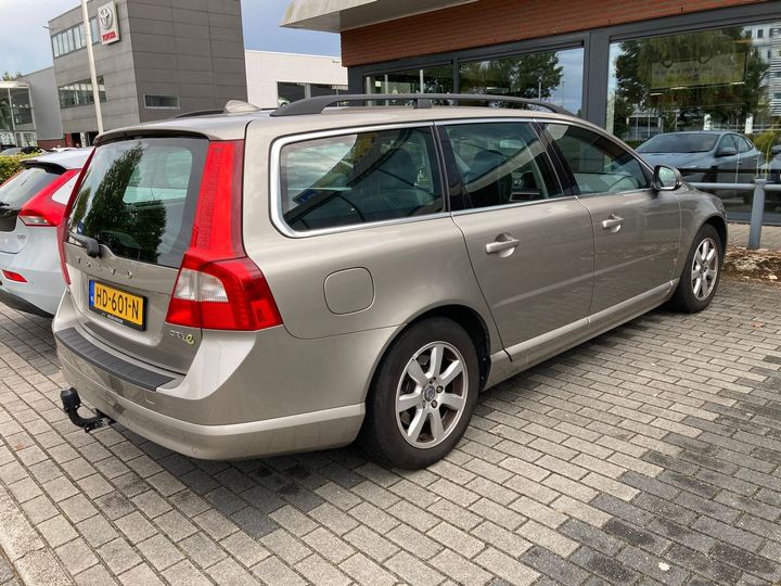 Photo 3 VIN: YV1BW84A1C1226475 - VOLVO V70 