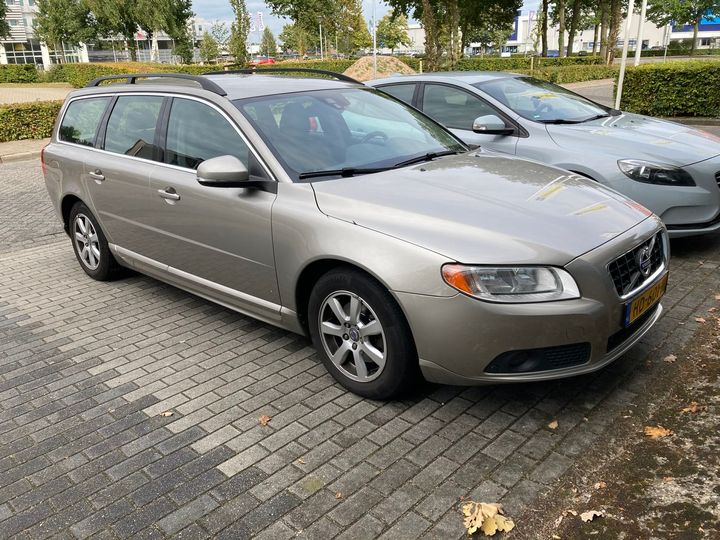 Photo 4 VIN: YV1BW84A1C1226475 - VOLVO V70 