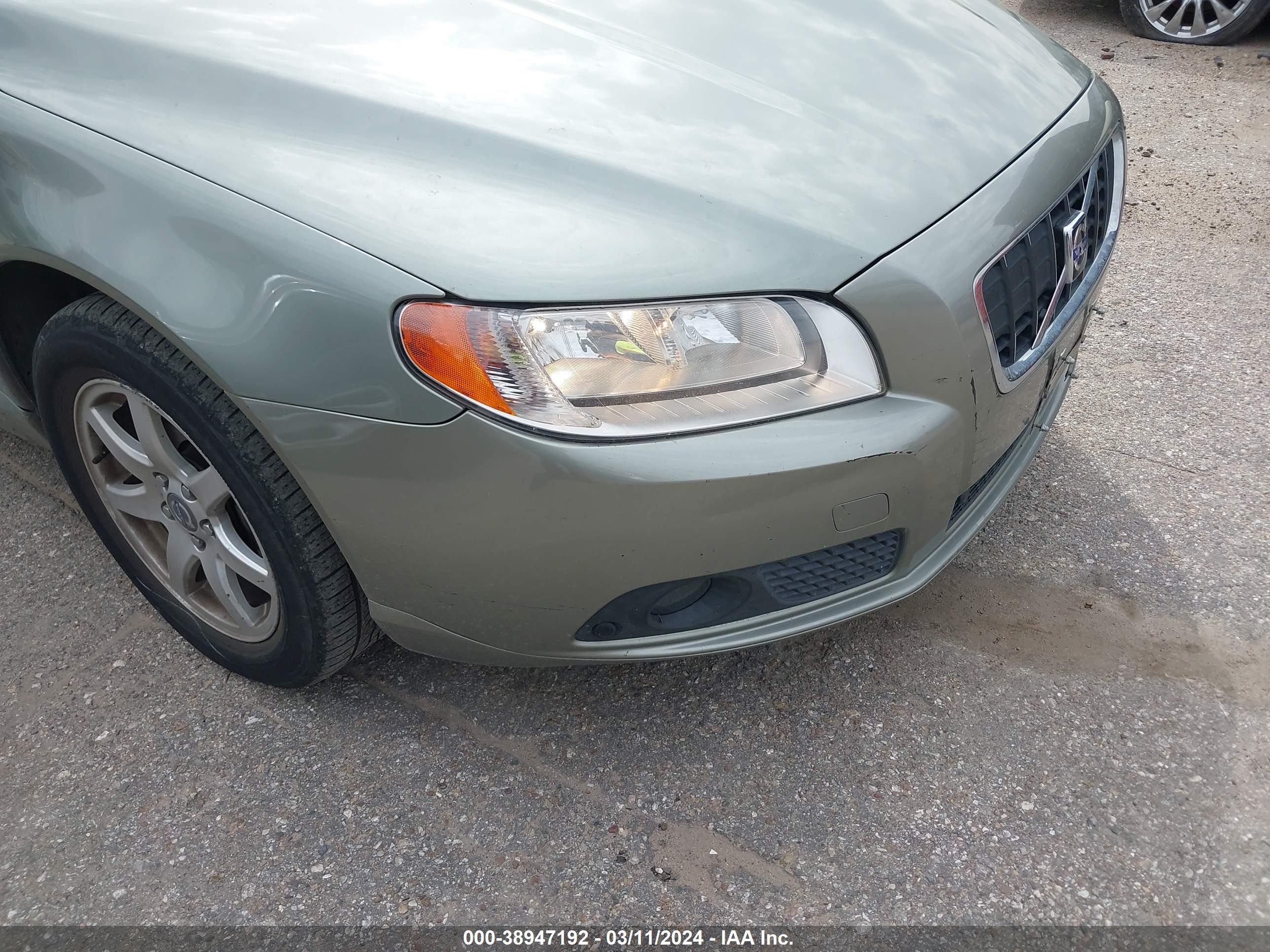 Photo 5 VIN: YV1BW982081045697 - VOLVO V70 