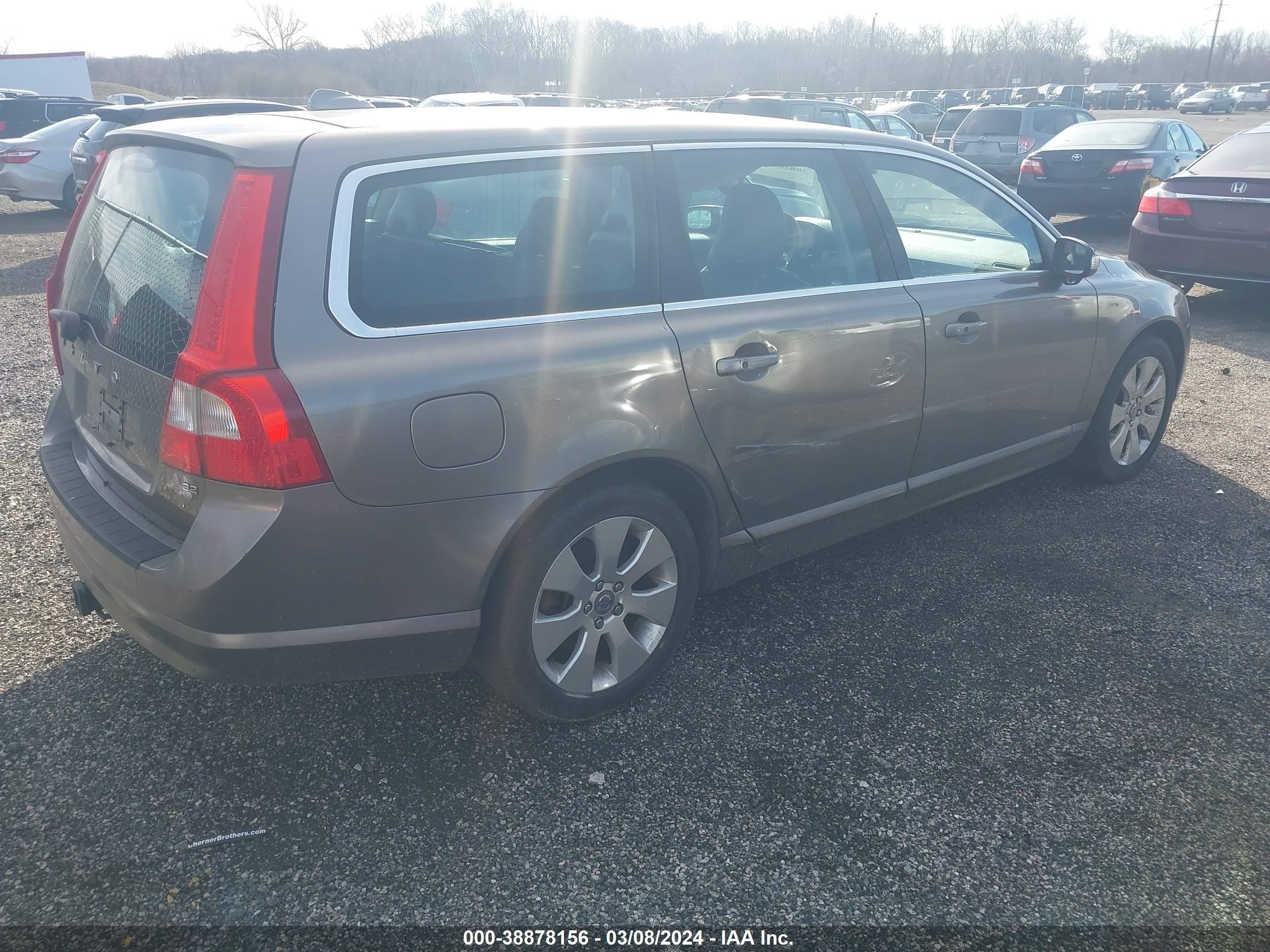 Photo 3 VIN: YV1BW982481037067 - VOLVO V70 