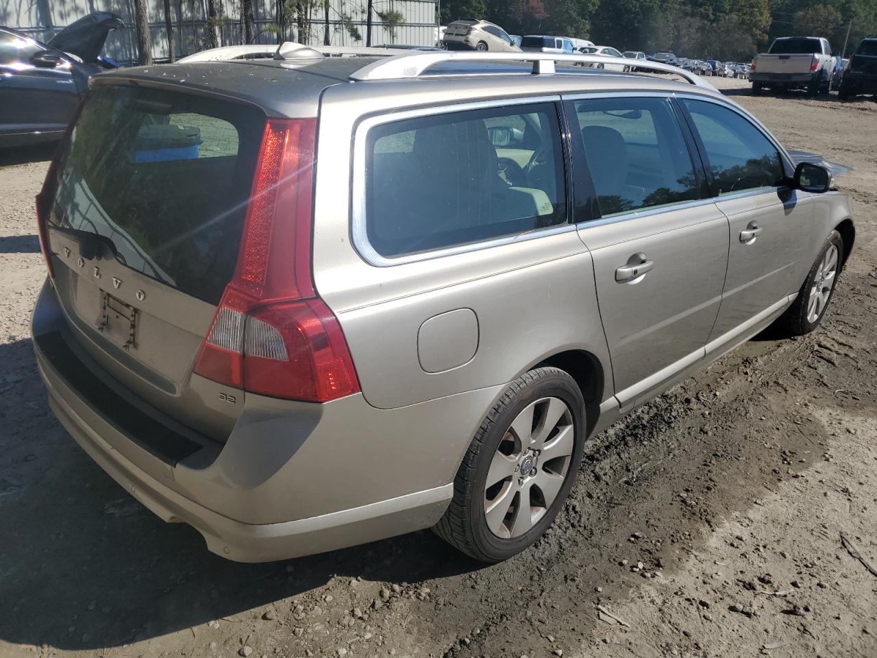 Photo 2 VIN: YV1BW982781007710 - VOLVO V70 