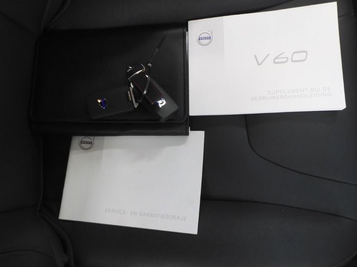 Photo 11 VIN: YV1FW29L0J2400240 - VOLVO V60 