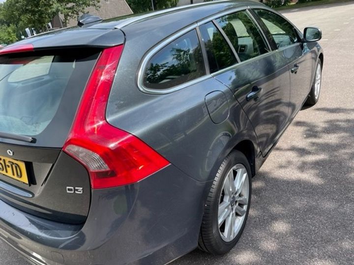 Photo 3 VIN: YV1FW31A1F1242361 - VOLVO V60 