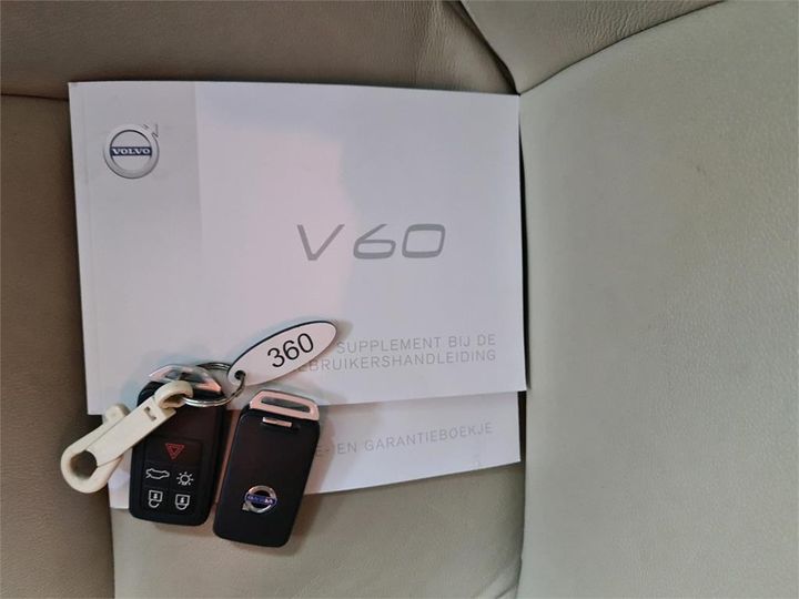 Photo 9 VIN: YV1FW37L1H1361300 - VOLVO V60 