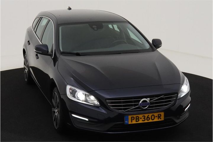 Photo 2 VIN: YV1FW37L1J2376129 - VOLVO V60 