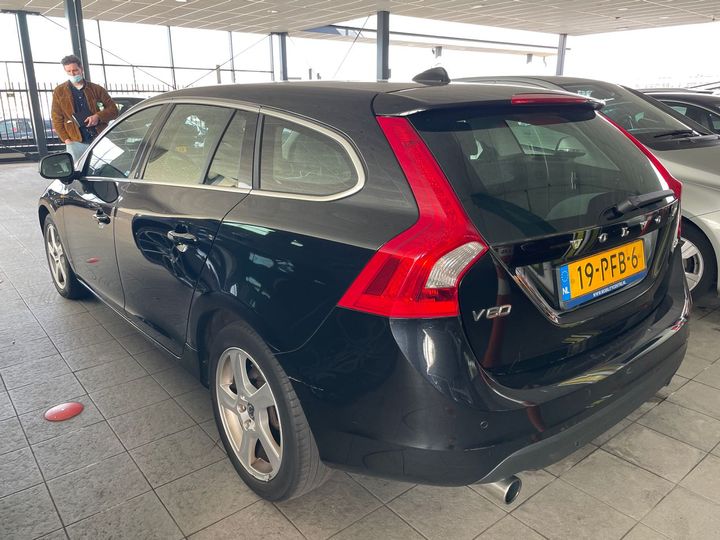 Photo 2 VIN: YV1FW445BB1006737 - VOLVO V60 