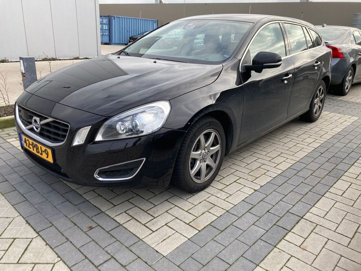 Photo 1 VIN: YV1FW445BB1014156 - VOLVO V60 