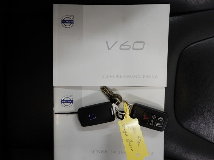 Photo 17 VIN: YV1FW7381F1228232 - VOLVO V60 