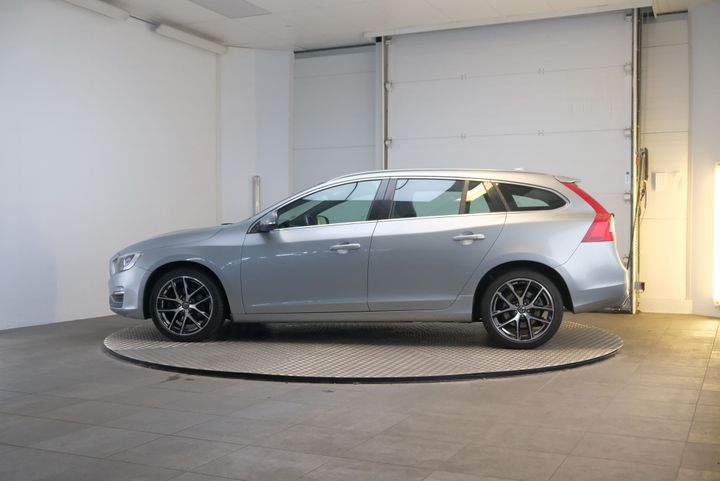 Photo 2 VIN: YV1FW7381F1228232 - VOLVO V60 