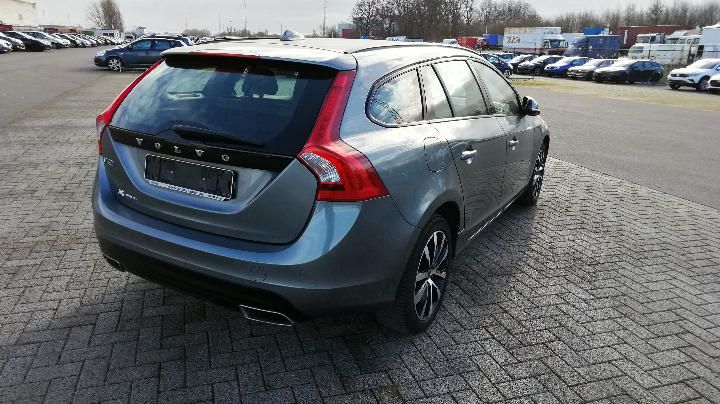 Photo 3 VIN: YV1FW74C1J2390860 - VOLVO V60 ESTATE 