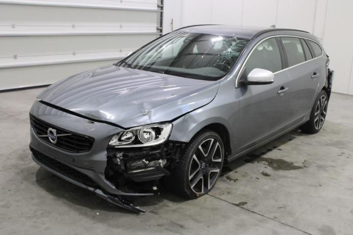 Photo 1 VIN: YV1FW74C1J2409738 - VOLVO V60 ESTATE 