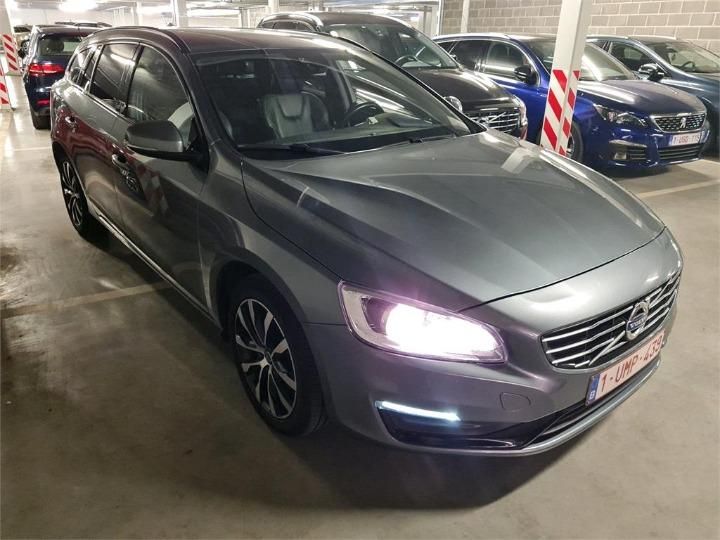 Photo 2 VIN: YV1FW74C1J2411484 - VOLVO V60 ESTATE 