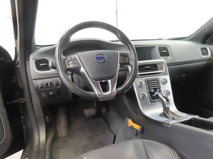 Photo 3 VIN: YV1FW7880J2393108 - VOLVO V60 