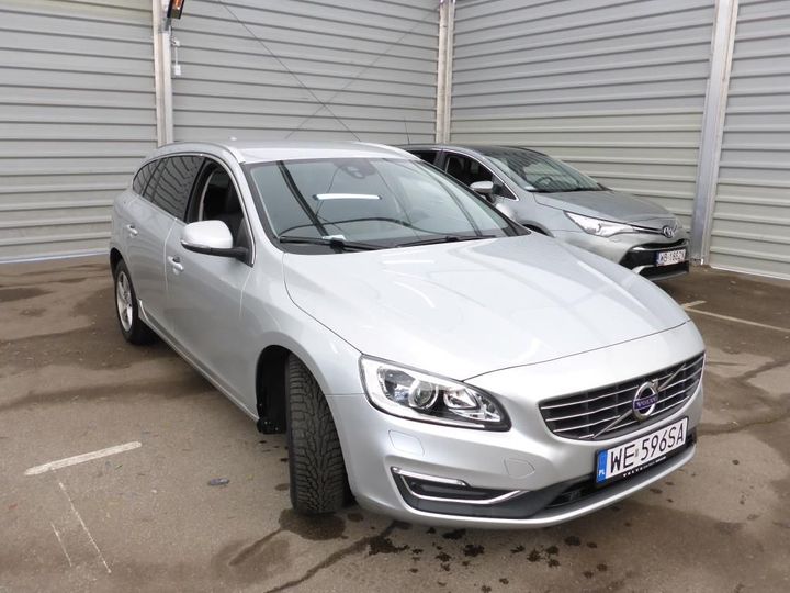 Photo 2 VIN: YV1FW7980J2388736 - VOLVO V60 