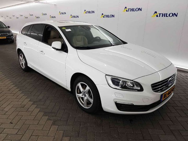 Photo 2 VIN: YV1FW7980J2390950 - VOLVO V60 