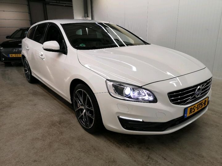 Photo 2 VIN: YV1FW7980J2394882 - VOLVO V60 