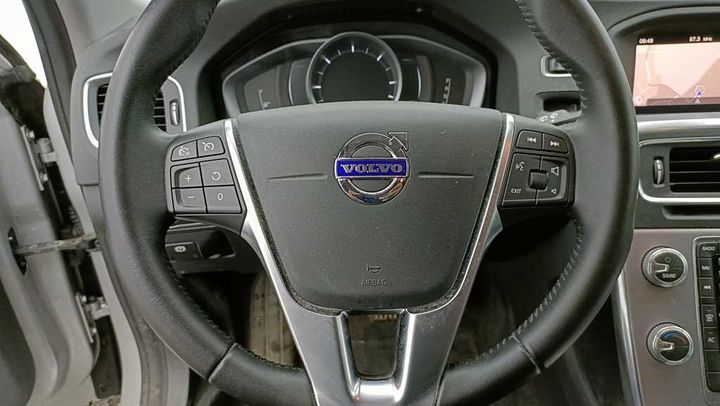 Photo 19 VIN: YV1FW79C0J2376352 - VOLVO V60 &#3911 