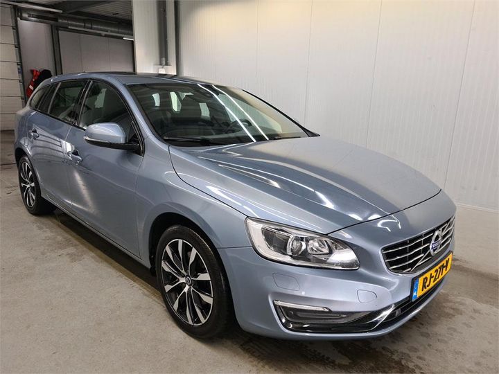 Photo 2 VIN: YV1FW79C0J2390142 - VOLVO V60 