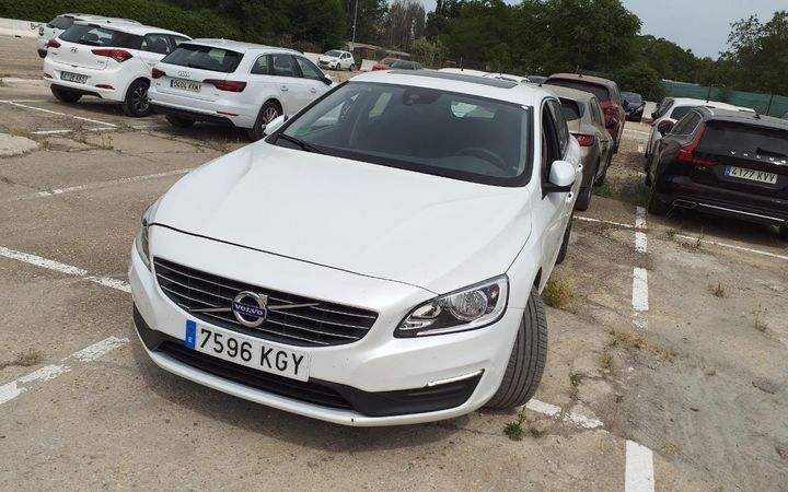 Photo 35 VIN: YV1FW79C0J2394390 - VOLVO V60 