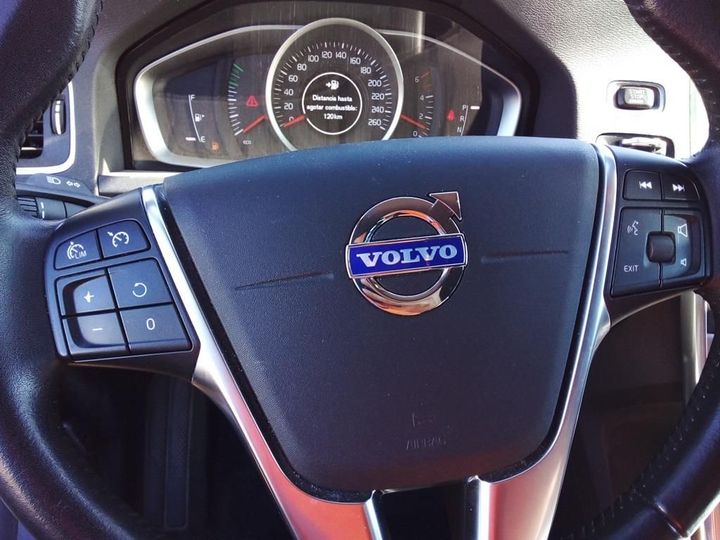 Photo 22 VIN: YV1FW79C0J2406801 - VOLVO V60 