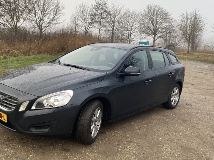 Photo 2 VIN: YV1FW84A1D1132897 - VOLVO V60 