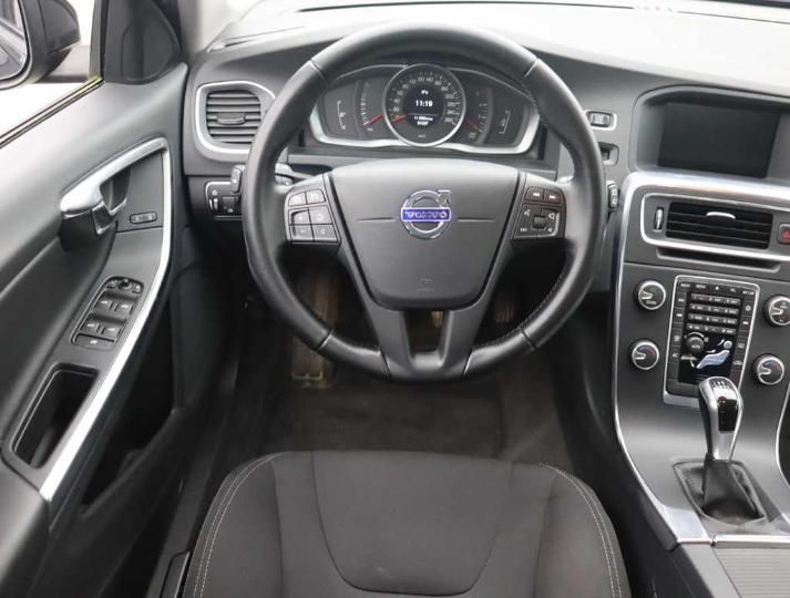 Photo 9 VIN: YV1FWA8C1H1329702 - VOLVO V60 &#3911 