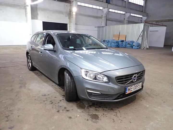 Photo 2 VIN: YV1FWA8C1J2393777 - VOLVO V60 