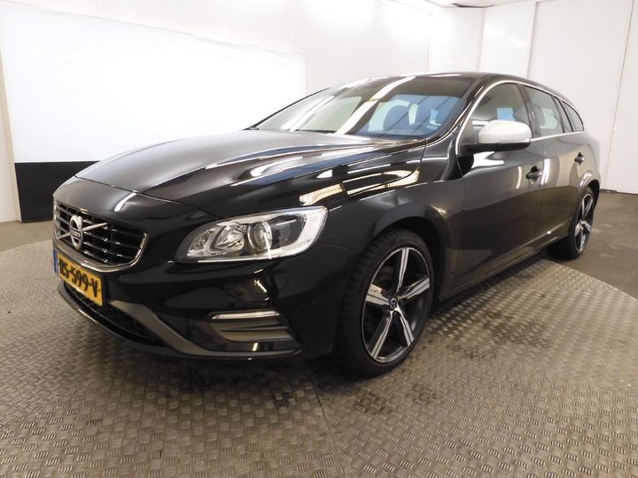 Photo 1 VIN: YV1FWA8C1J2394811 - VOLVO V60 