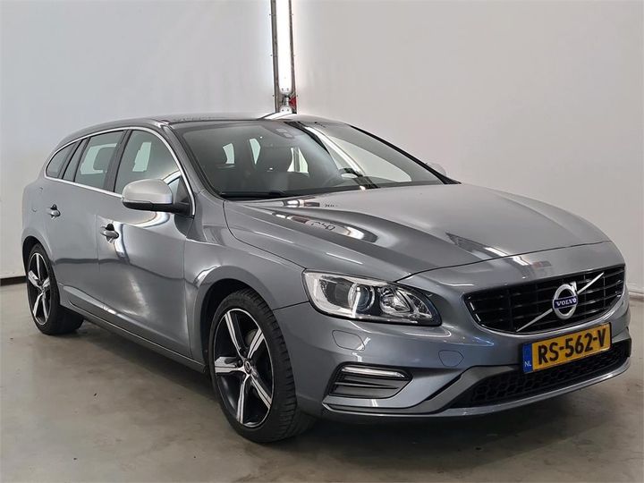 Photo 1 VIN: YV1FWA8C1J2395242 - VOLVO V60 