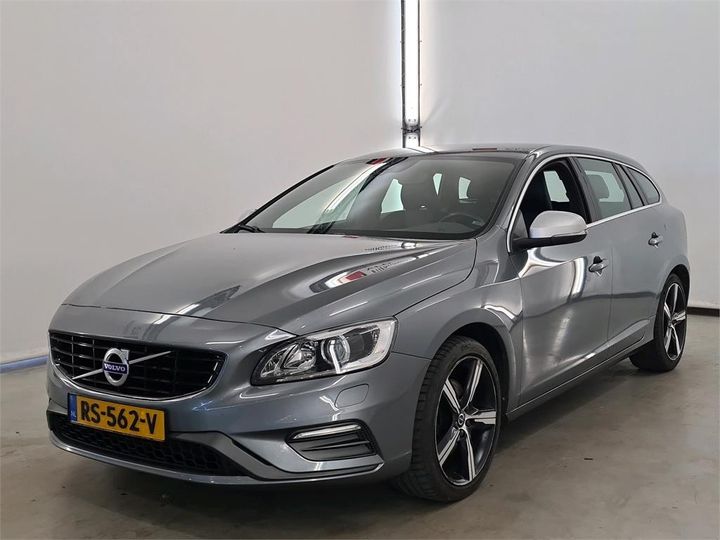 Photo 2 VIN: YV1FWA8C1J2395242 - VOLVO V60 