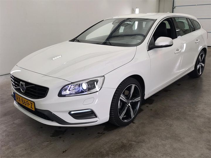 Photo 1 VIN: YV1FWA8C1J2396076 - VOLVO V60 