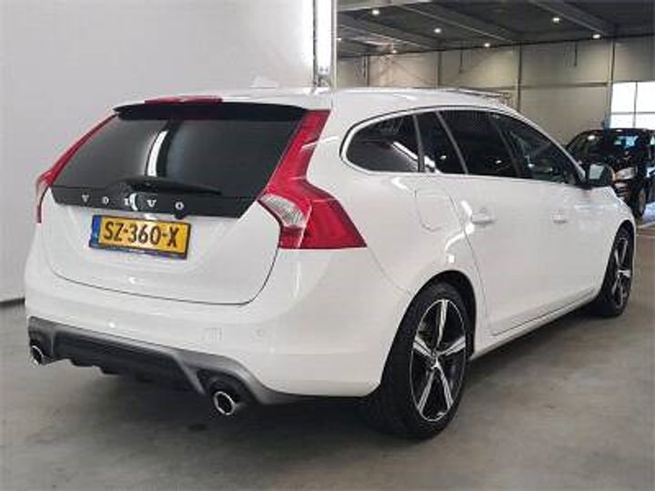 Photo 4 VIN: YV1FWA8C1J2401429 - VOLVO V60 