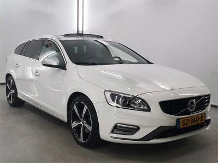 Photo 5 VIN: YV1FWA8C1J2401429 - VOLVO V60 