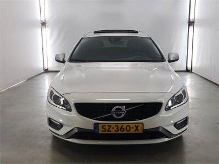 Photo 6 VIN: YV1FWA8C1J2401429 - VOLVO V60 