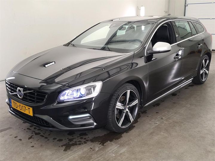 Photo 1 VIN: YV1FWA8C1J2403389 - VOLVO V60 