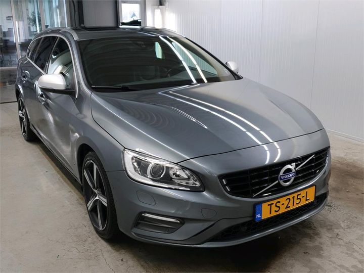 Photo 2 VIN: YV1FWA8C1J2410694 - VOLVO V60 