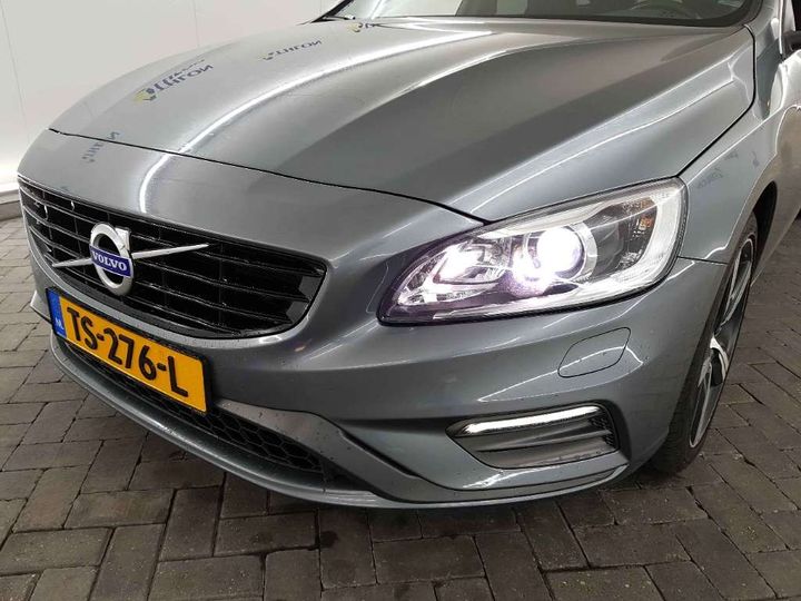 Photo 11 VIN: YV1FWA8C1J2410750 - VOLVO V60 