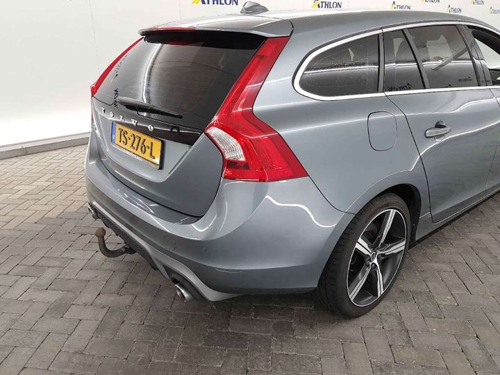 Photo 17 VIN: YV1FWA8C1J2410750 - VOLVO V60 