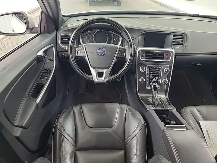 Photo 7 VIN: YV1FWA8C1J2411440 - VOLVO V60 