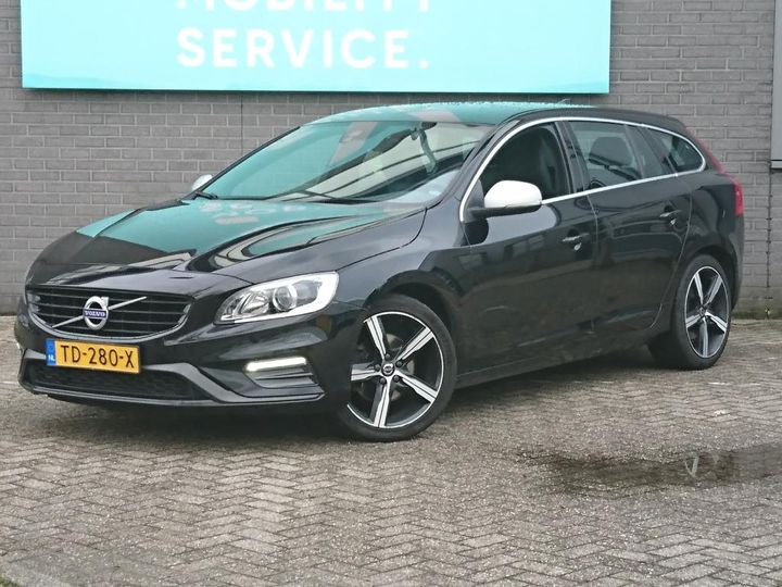 Photo 1 VIN: YV1FWA8C1J2411768 - VOLVO V60 