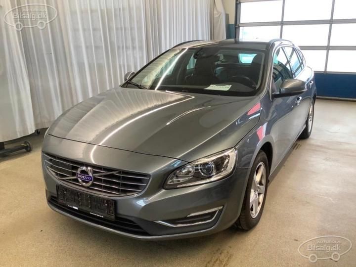 Photo 1 VIN: YV1FWA8CDJ2397006 - VOLVO V60 ESTATE 