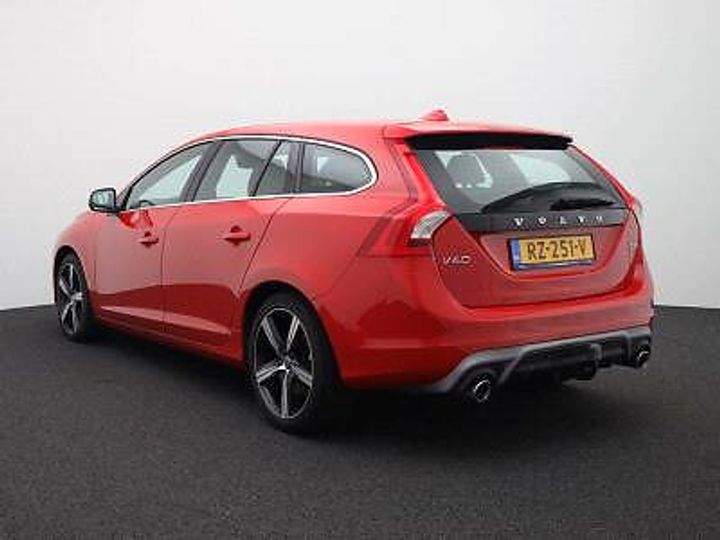 Photo 2 VIN: YV1FWA8CDJ2398818 - VOLVO V60 