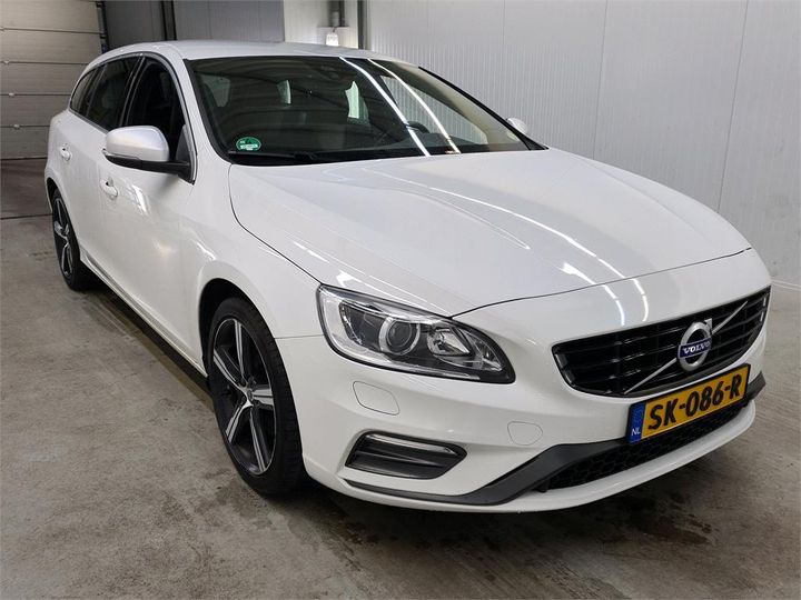 Photo 2 VIN: YV1FWA8CDJ2406070 - VOLVO V60 