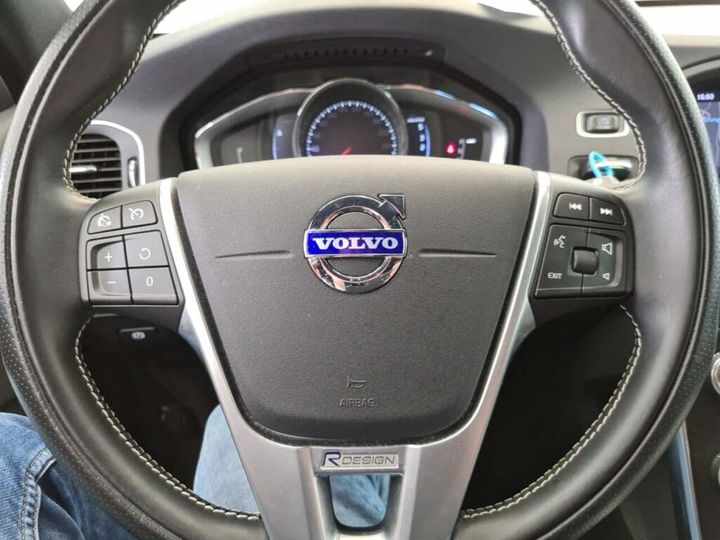 Photo 11 VIN: YV1FWA8CDJ2410983 - VOLVO V60 