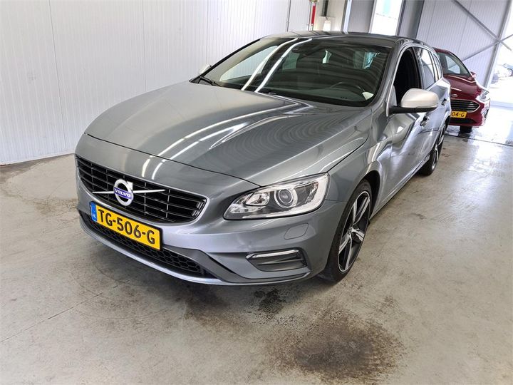 Photo 1 VIN: YV1FWA8CDJ2411439 - VOLVO V60 