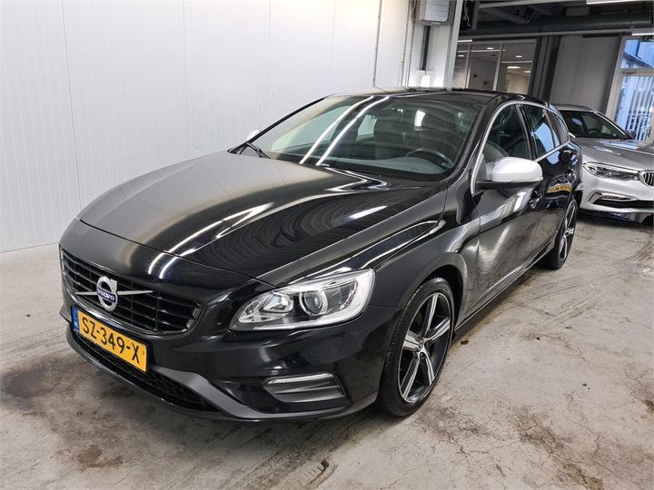 Photo 1 VIN: YV1FWA8CDJ2411635 - VOLVO V60 