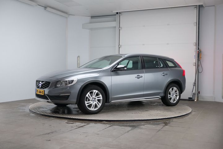 Photo 1 VIN: YV1FZA8C1H1031351 - VOLVO V60 CROSS COUNTRY 