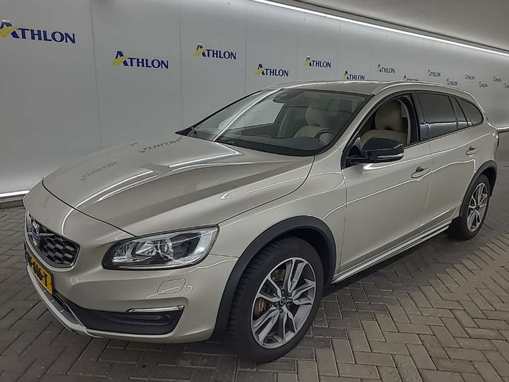 Photo 0 VIN: YV1FZA8C1J2047954 - VOLVO V60 CROSS COUNTRY 