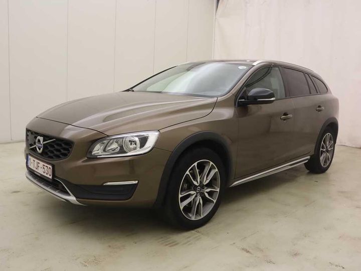 Photo 1 VIN: YV1FZA8C1J2048429 - VOLVO V60 